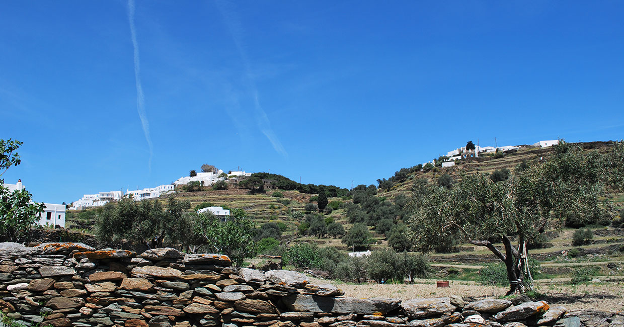 Le village d'Ai Loukas à Sifnos